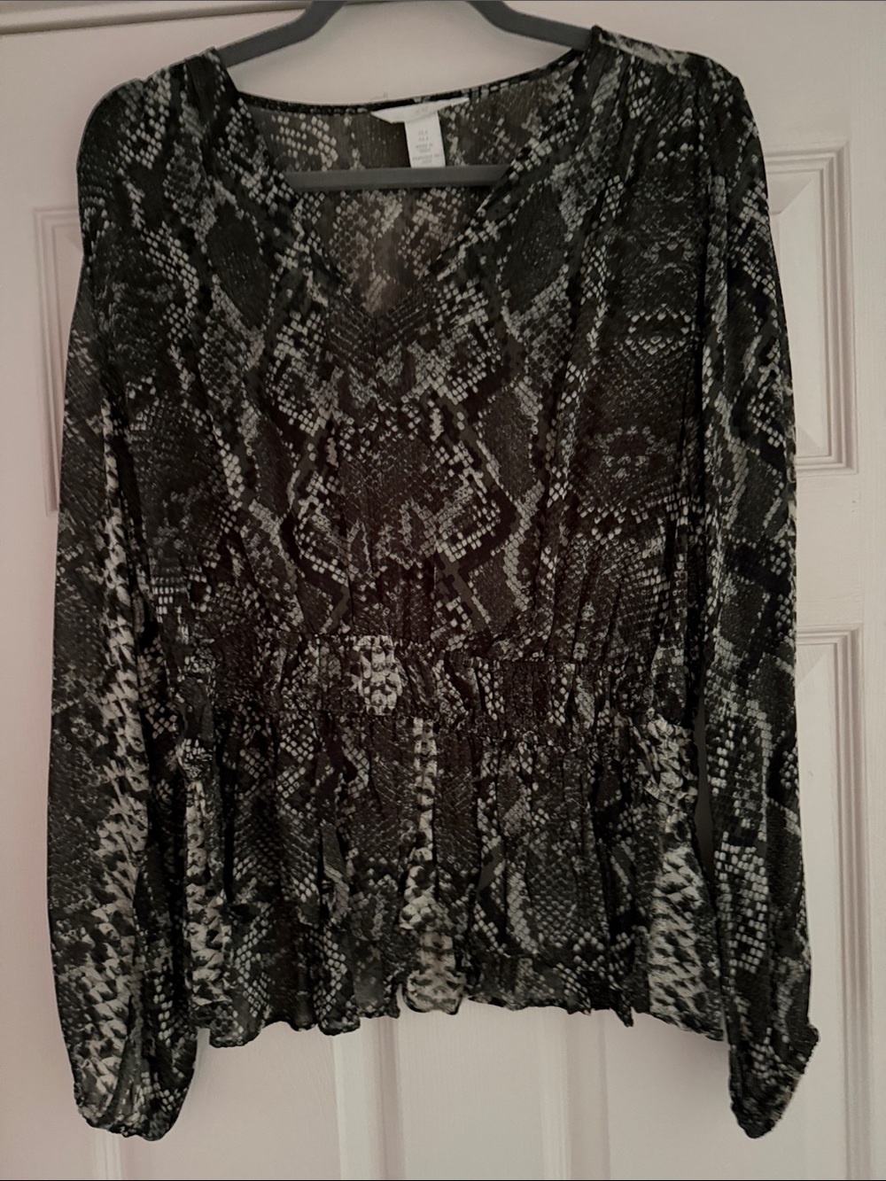 H&M Black and Green Snake-Print Long Sleeve Blouse